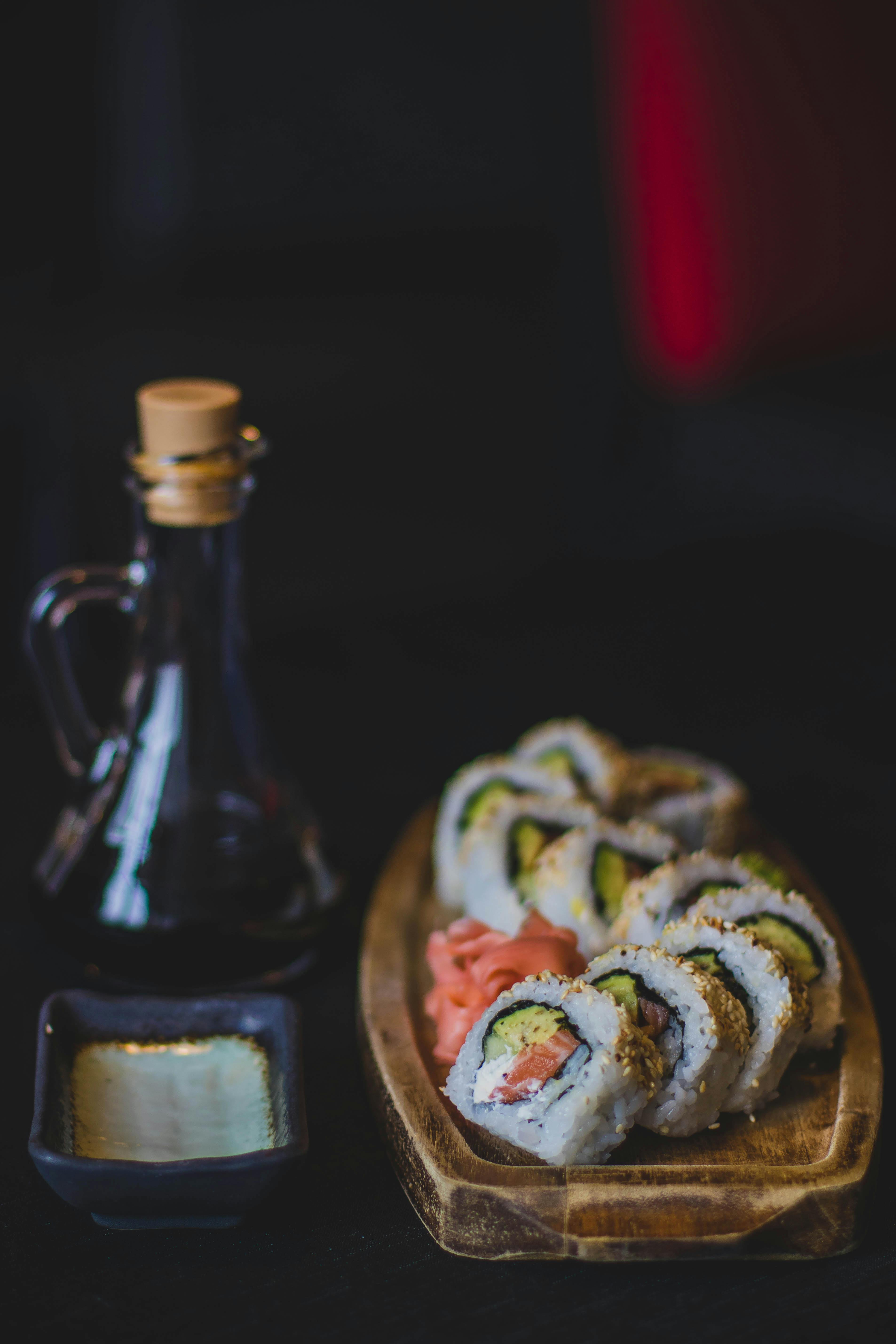 Combinado 20 peças com sushi e sashimi